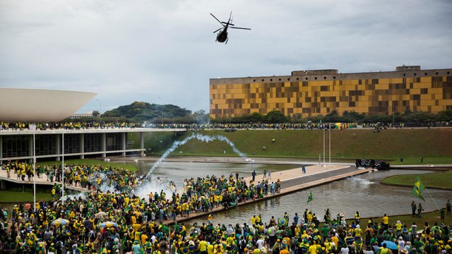L’attaque de Brasilia «est la traduction d’une dérive du Brésil durant les quinze dernières années»