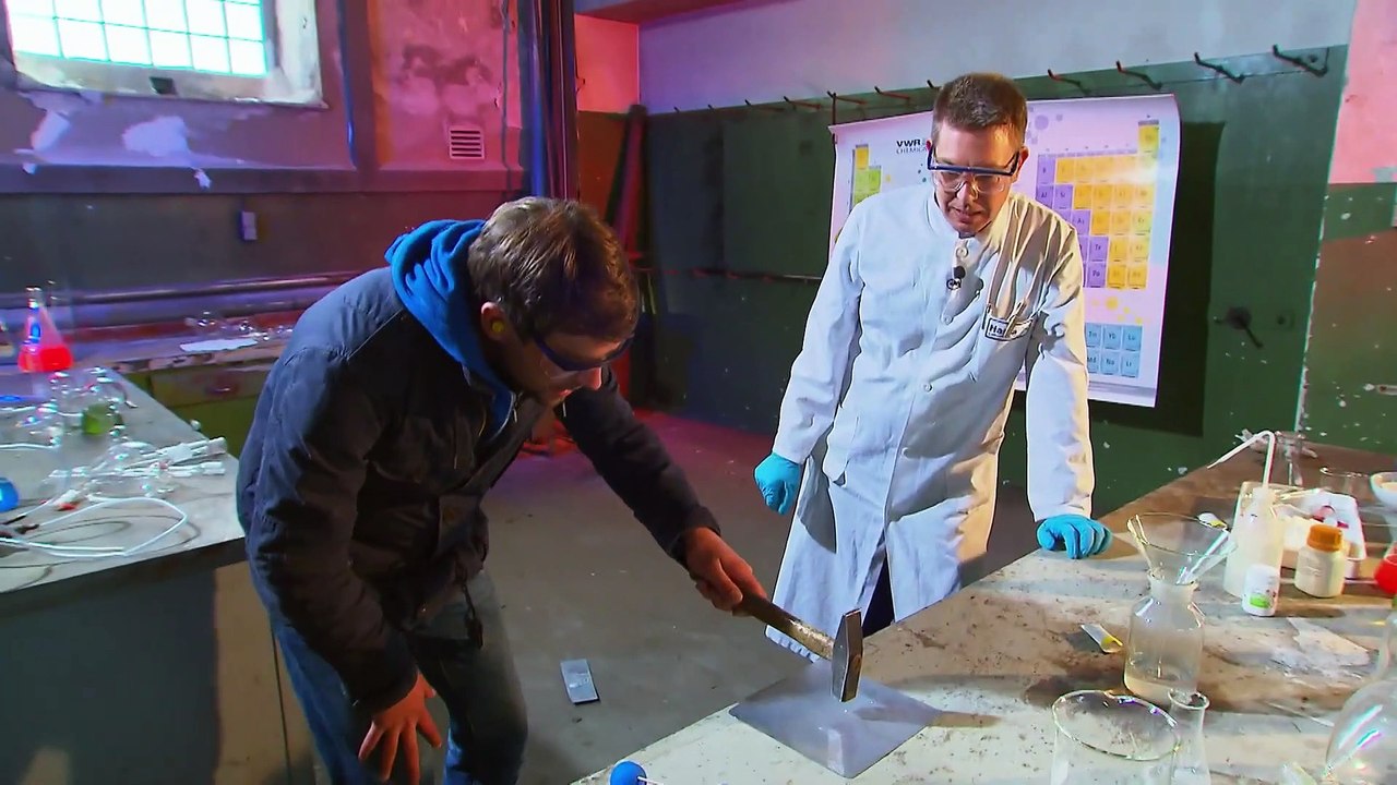 Incredible Substances - Exploding Powder, Super Magnets & More