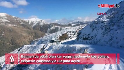 Batman'da kar yağışı nedeniyle kapanan köy yolları açıldı