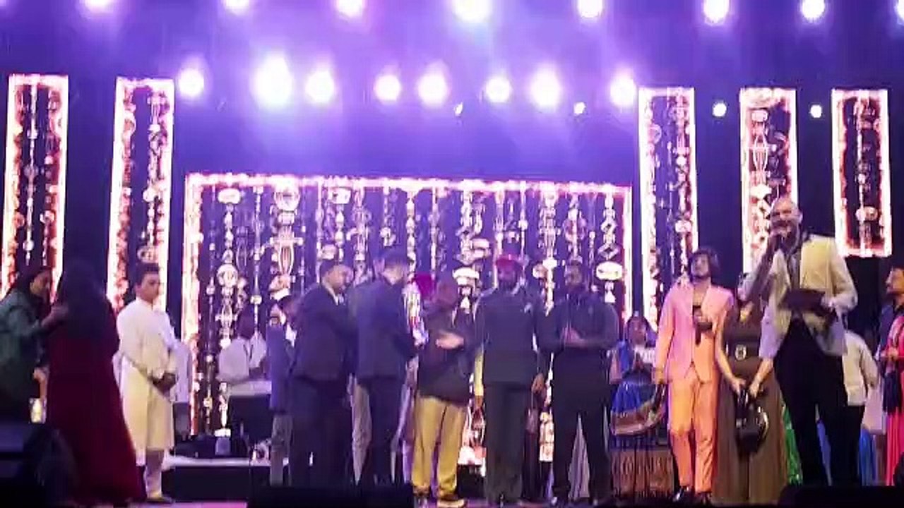 माही माहोत्सव : युवाओं ने दिखाया हुनर, किया मंत...