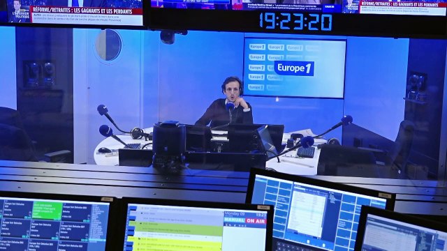 «Il n'est pas dans son état normal» : Guy Roux appelle à une sortie de la FFF digne pour Le Graët