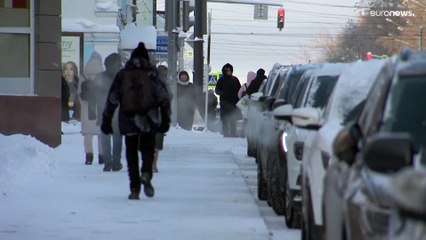 Minus 39 Grad in Russland: Sogar die Eisbahnen machen dicht
