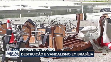 Cenário de pós-guerra: destruição e vandalismo em Brasília 10/01/2023 07:46:00