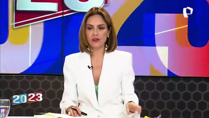 Puno: Violentos manifestantes prenden fuego a conocido centro comercial