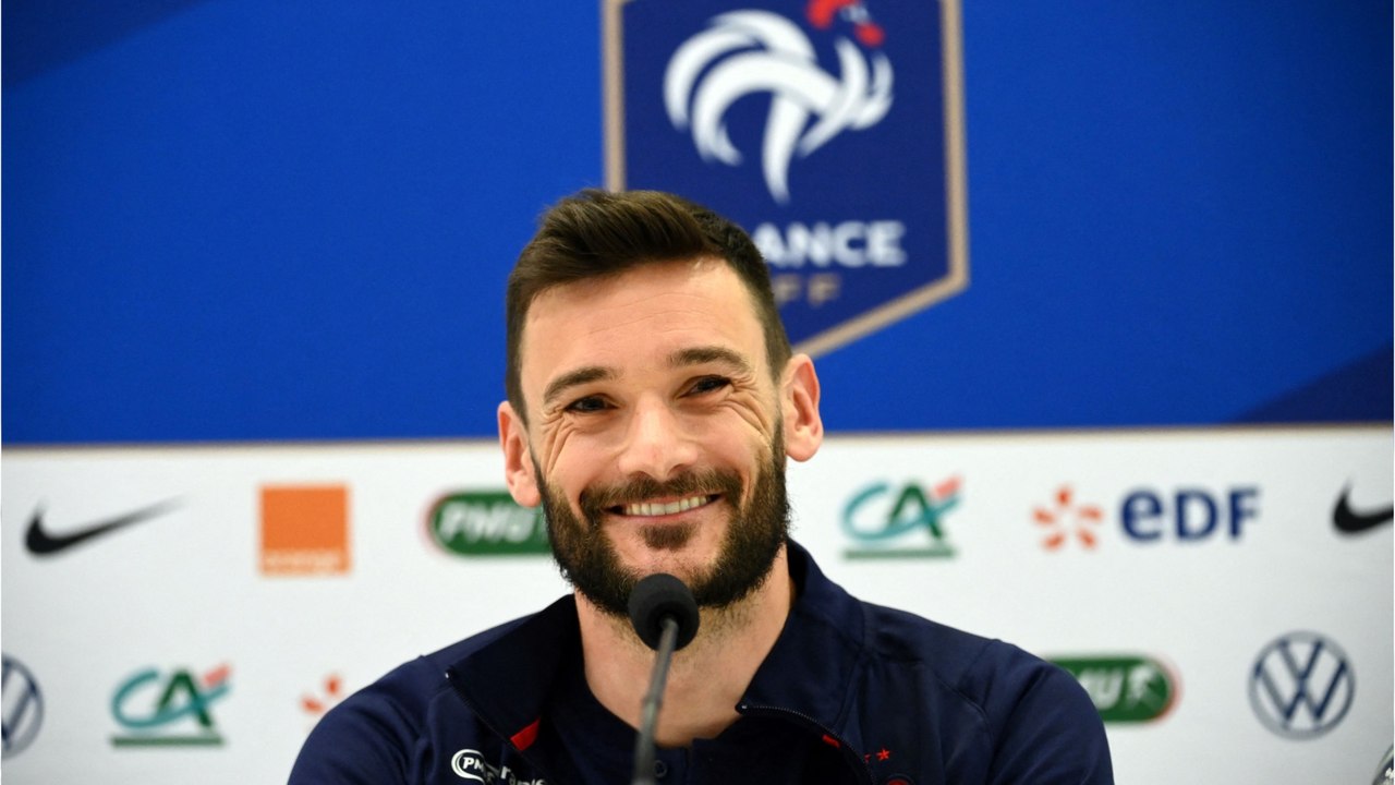 VOICI - Hugo Lloris quitte les Bleus : Kylian Mbappé rend un émouvant hommage au capitaine