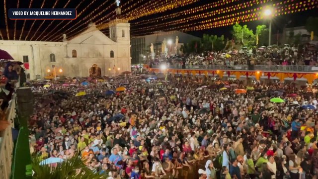 Santo Niño de Cebu devotees sing the 'Gozos' or 'Bato-Balani sa Gugma'