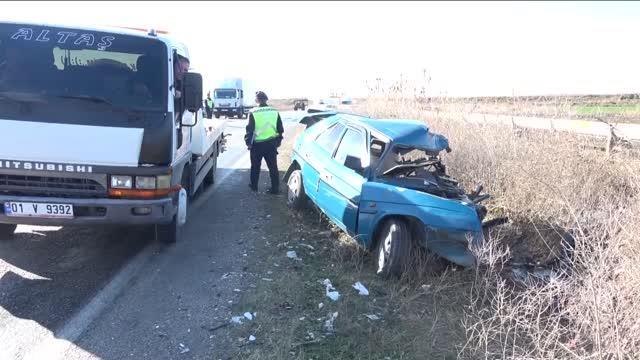 Tırla çarpışan otomobildeki 1 kişi öldü, 3 kişi yaralandı