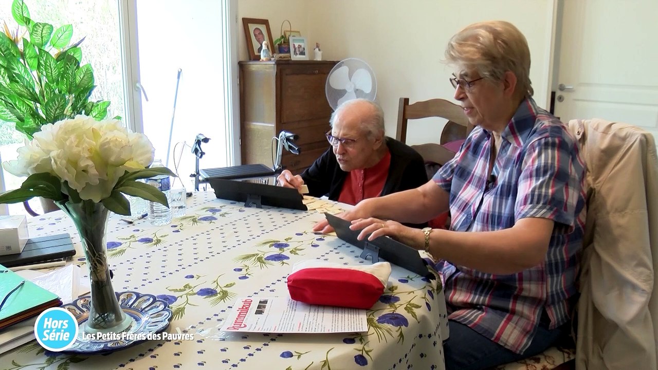 Hors-série - Petits frères des pauvres à Tours - 11/01/2023