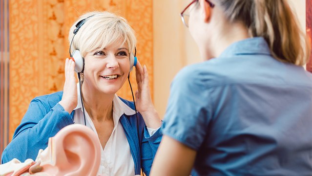 bd-la-sordera-o-perdida-auditiva-es-una-alteracion-tratable-100123