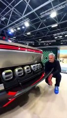 NamX سيارة تحوي زجاجات هيدروجين قابلة للتبديل والتي تهدد تسلا