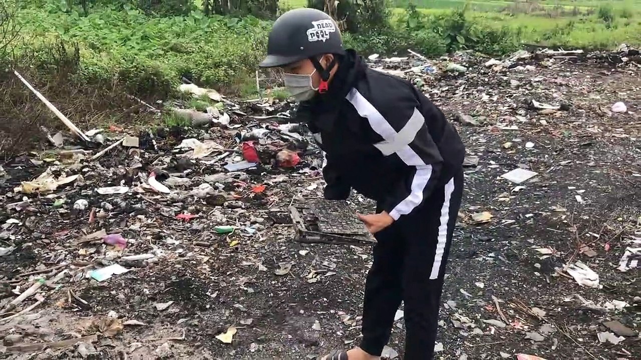 Restoration a destroyed 20yearold LENOVO laptop Rebuild and restore