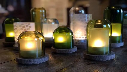 यहाँ बनाये जाते हैं Beer की Bottles से Hotels और मकान   Glass Houses   Glass bottle lamp ideas