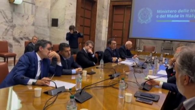 Dazn: un quarto di abbonamento mensile a chi ha subito disservizi