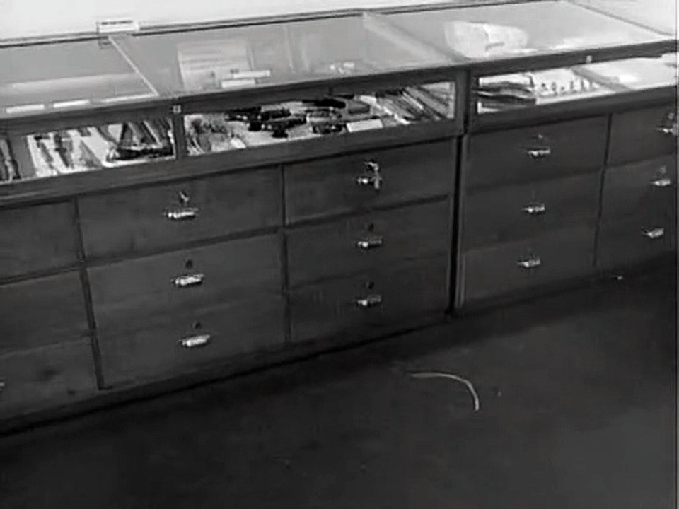 Das Kriminalmuseum S06E02 - Die Reifenspur