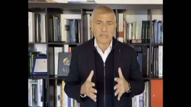 Pecoraro Scanio: da Ultima generazione lezione di protesta civile