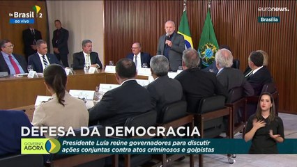 Brasilia, dopo le violenze il paese torna lentamente alla normalità. bloccati i conti di Bolsonaro