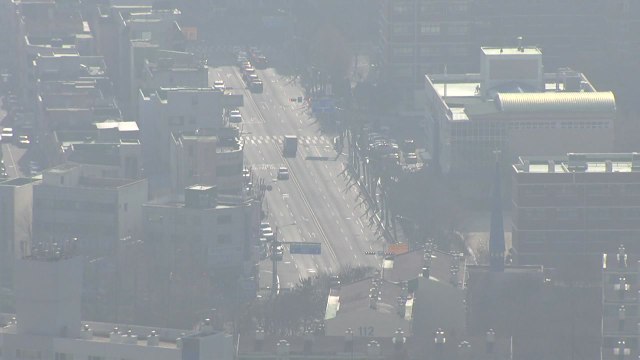 [날씨] 오늘도 초봄처럼 온화, 서울 9℃...서쪽 초미세먼지 / YTN