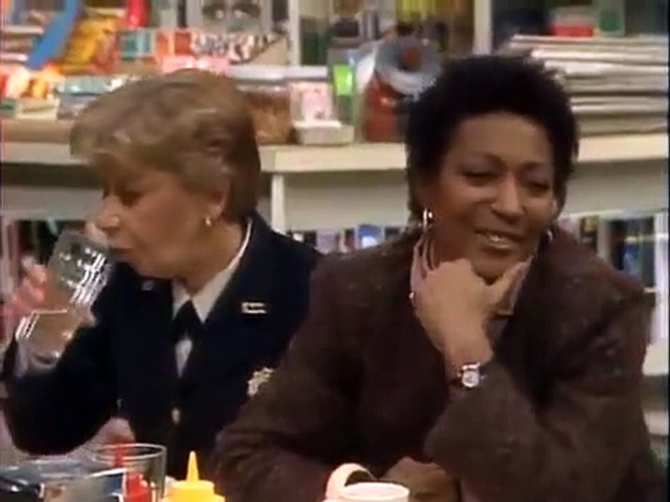 Night Court - Se1 - Ep07 - Once in Love With Harry HD Watch