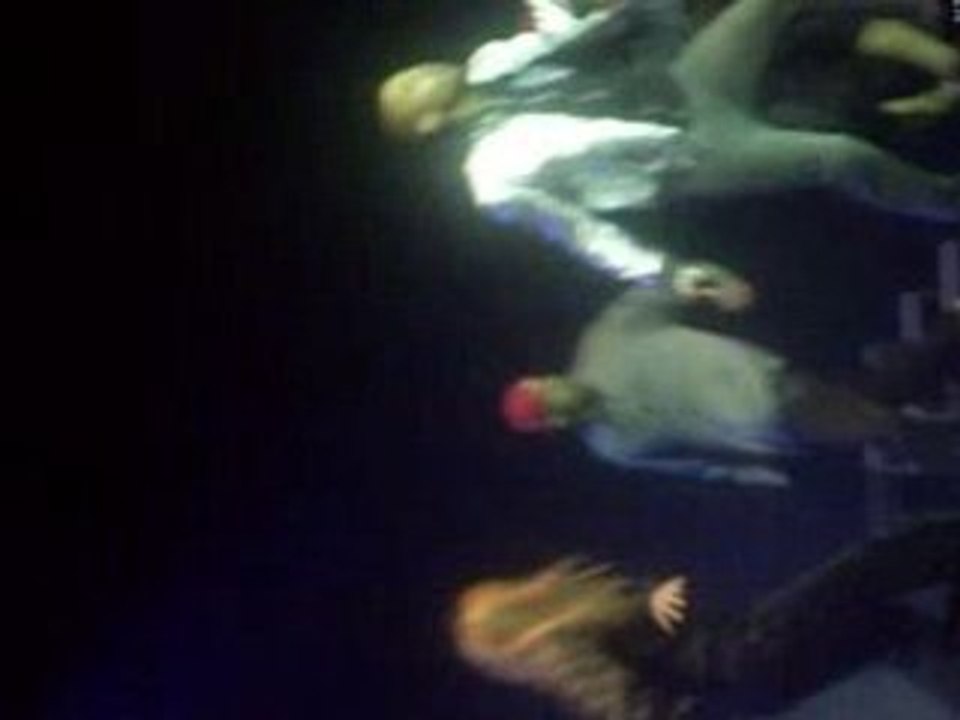 Chris brown entree o zenith