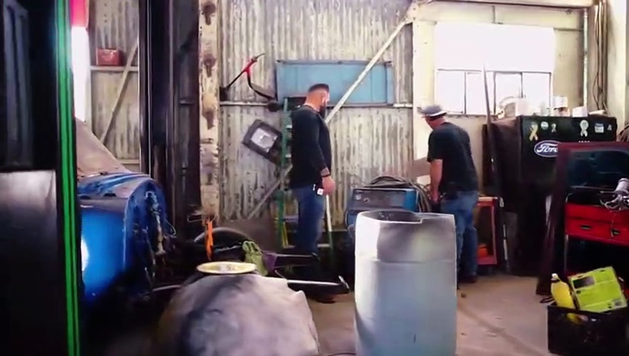 Garage Rehab - Se2 - Ep08 - Zurba Industries HD Watch