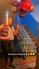 No combines velas con globos de helio, Fail