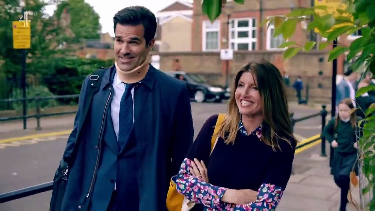 Catastrophe - Se4 - Ep02 HD Watch