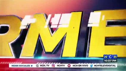 Vehículo tipo pick-up agarra fuego en carretera al norte a la altura de Los Chorros