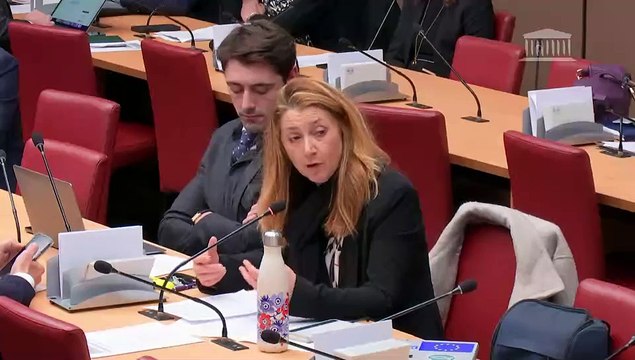 Commission des affaires économiques : Proposition de loi visant à interdire la maltraitance sur les animaux de compagnie par l’utilisation de colliers étrangleurs et électriques (n° 577) (Mme Corinne Vignon, rapporteure). - Mardi 10 janvier 2023