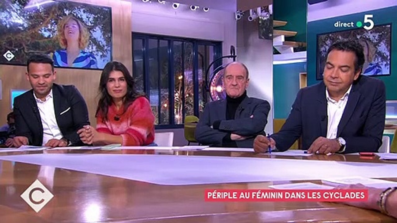 VIDÉO - “Il trouve que je ris et parle trop fort” : Anne-Elisabeth Lemoine balance sur ses disputes avec Patrick Cohen