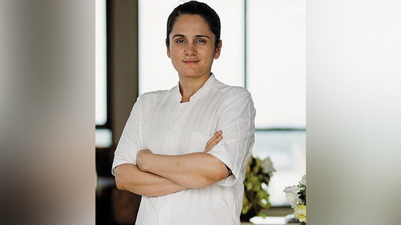 Master Chef India 7 : Garima Arora कौन है ।Master Chef India First Female Judge Garima Arora कौन है।