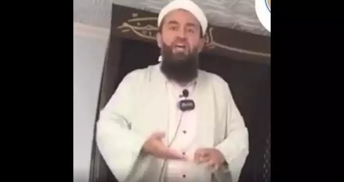 Cumhuriyeti ve laikliği hedef aldı: Yerin dibine batsın laik sistem; devletin dini yine İslam olacak