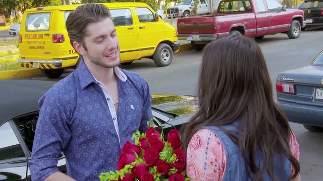 Lulú se enamora de Santos, un narcotraficante - 2-3 - La edad de Lulú