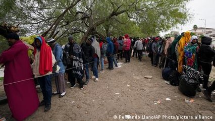 US launches new asylum system for Mexican border