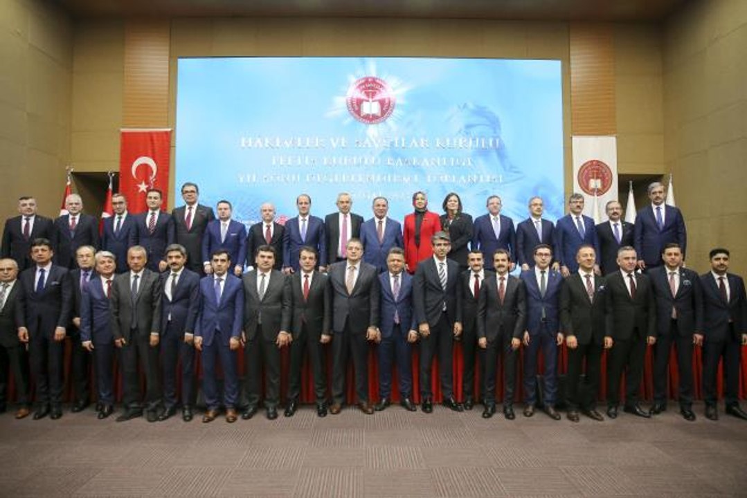 Bozdağ: "Çat kapı icra dönemi kapanıyor, hakim kararıyla ancak evde icra işlemi yapılabilecek"