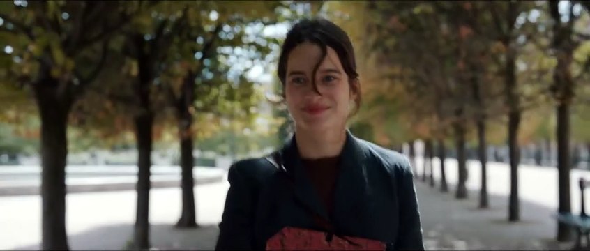 Une jeune fille qui va bien Bande-annonce (EN)