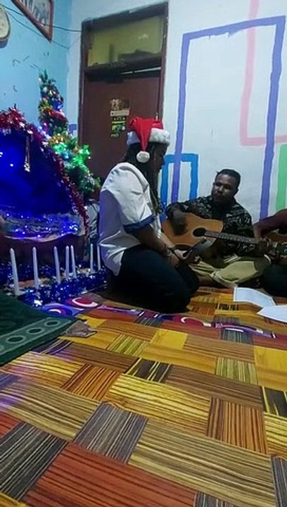 Christmas praise 1
