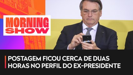 Bolsonaro faz post em rede social e apaga