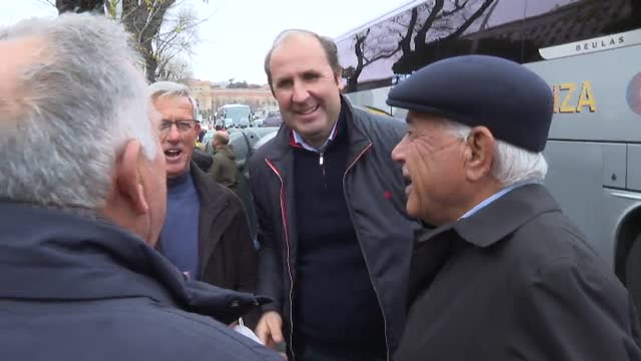Miles de agricultores del Levante se manifiestan en Madrid contra la reducción del trasvase Tajo-Segura