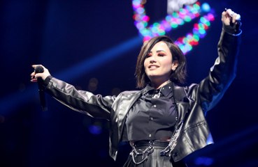 Une publicité pour l'album "Holy Fvck" de Demi Lovato a été interdite au Royaume-Uni car elle est susceptible de "choquer gravement les chrétiens".
