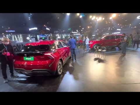 Auto Expo 2023 | MG Hector Walkaround | Giri Mani | TAMIL DriveSpark