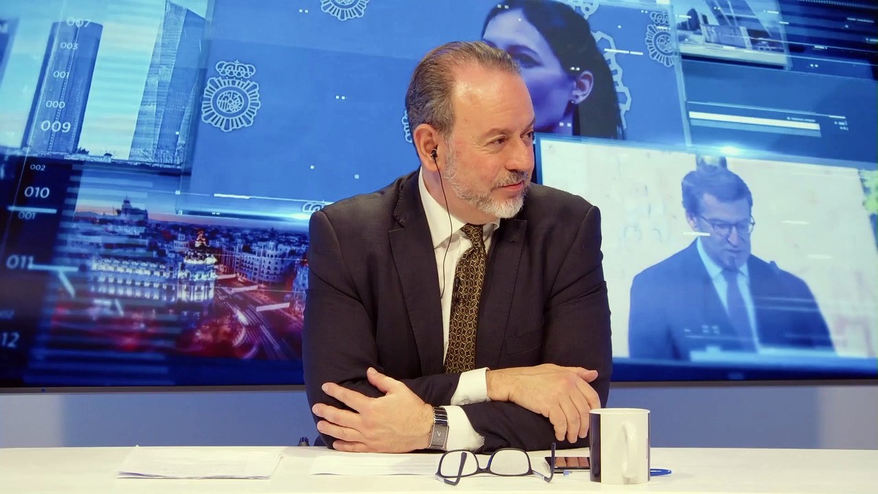 FERNANDO MARTINEZ DALMAU: El TC en estos momentos no es garantía de nada