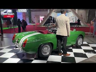 Скачать видео: Auto Expo 2023 | MG Midget Walkaround | Giri Mani | TAMIL DriveSpark