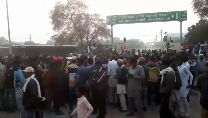 जितने कार्यरत उससे दुगुने पद खाली, अफसरों से ज्यादा चपरासी