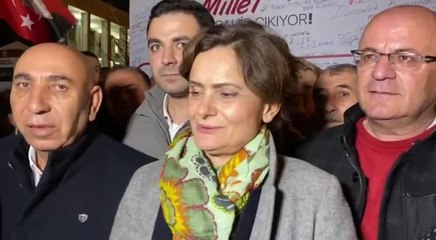 Canan Kaftancıoğlu, İbb Önündeki "Demokrasi Nöbeti"Nde: Cehennemin Kapılarını, Kimse Sakın Açmaya Kalkmasın"