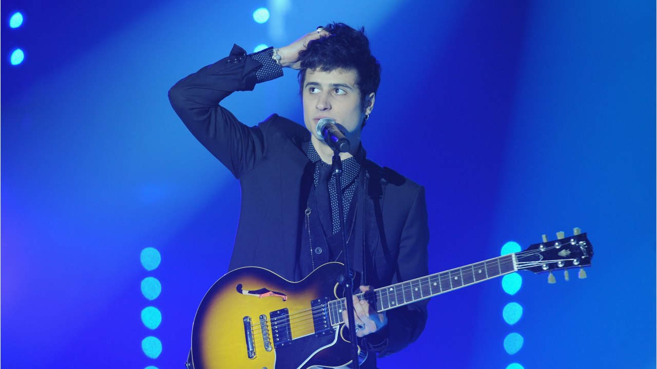 VOICI - BB Brunes : que devient Adrien Gallo, le leader du groupe ?