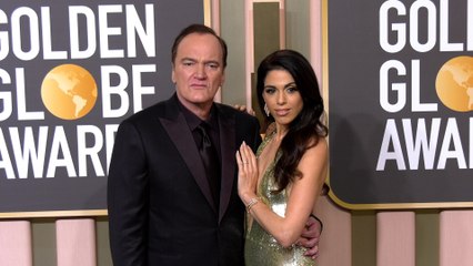 Download Video: Quentin Tarantino and Daniella Pick 2023 Golden Globes Arrivals