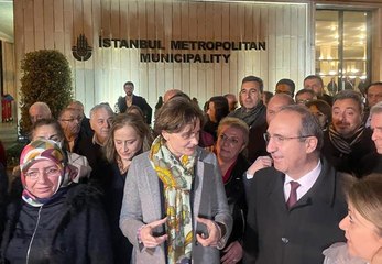 CHP üyeleri İmamoğlu hakkında açılan davaya tepki gösterdi