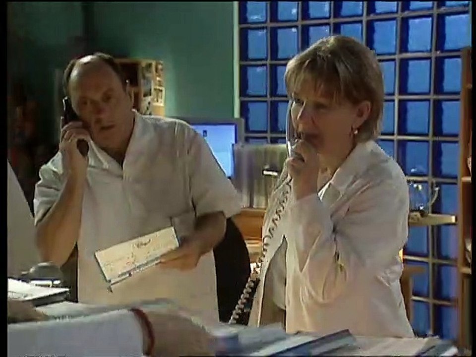 Alphateam - Die Lebensretter im OP Staffel 8 Folge 19