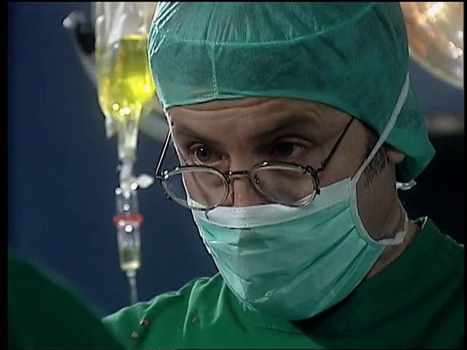 Alphateam - Die Lebensretter im OP Staffel 8 Folge 25