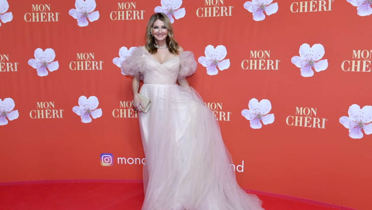 Seltener Anblick: Frauke Ludowig mit ihren beiden Töchtern